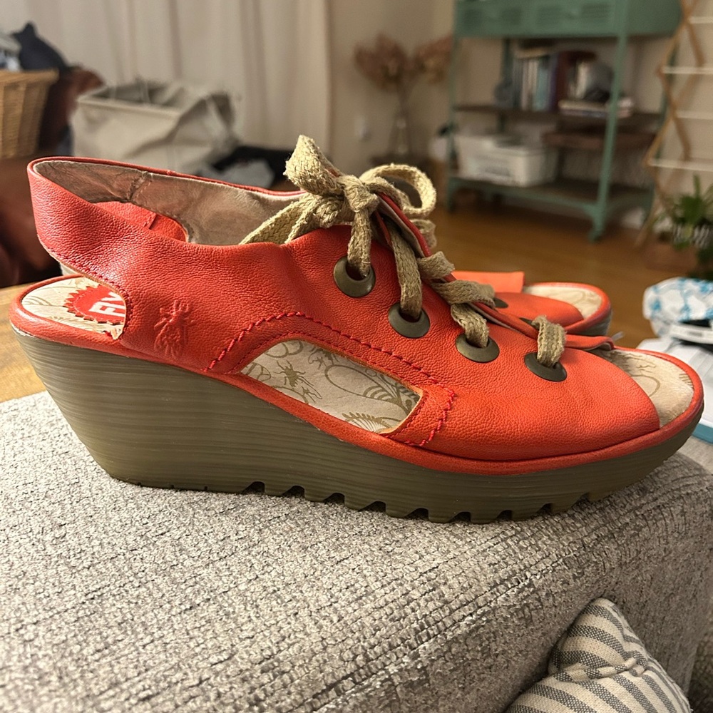 Fly London Red Sandals - Picture 5 of 6